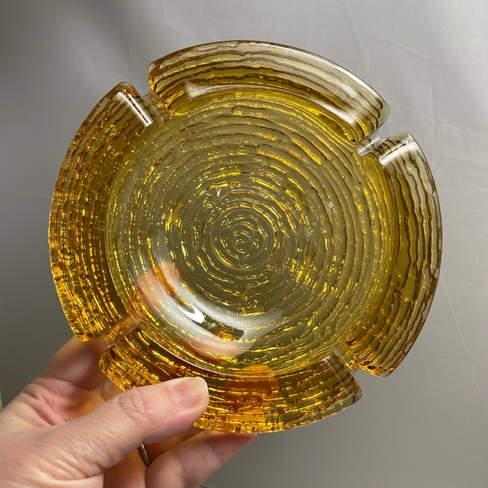 1960s Anchor Hocking Soreno Gold Ashtray 6.25” Super Retro! - Picture 2 of 7